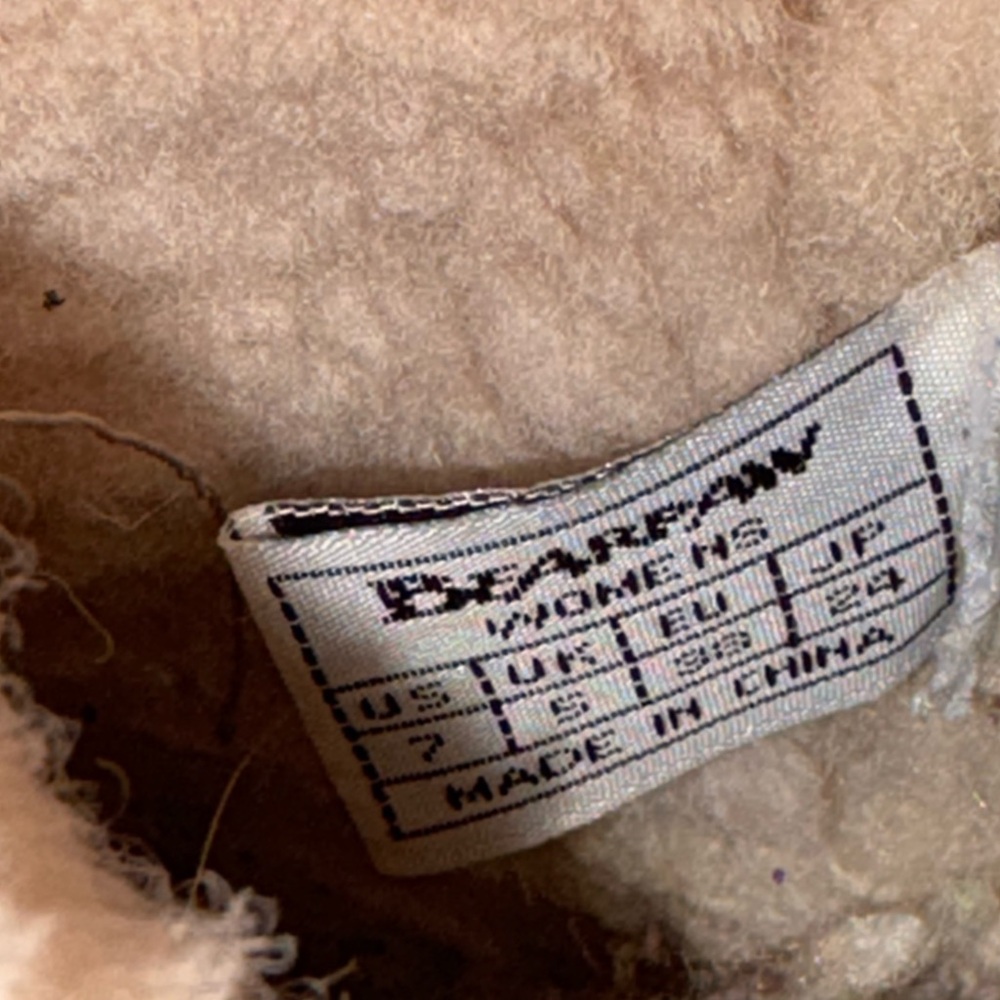 women’s size 7 bearpaw - Picture 8 of 8